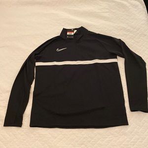 Nike Men’s Dri-FIT Academy 21 1/4 Zip Drill Top. Large, black/white